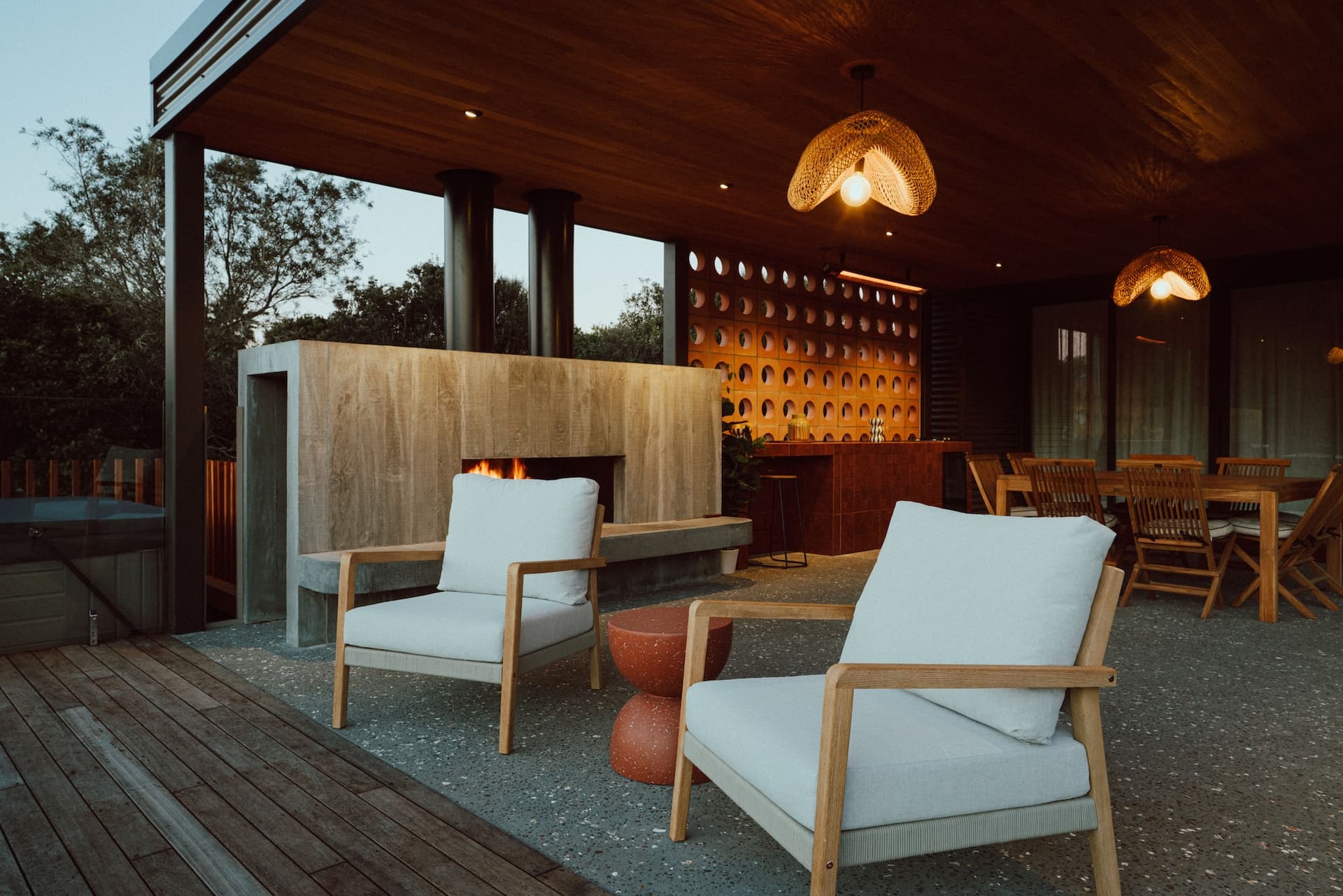 Outdoor Living & Pool - Renovation - photo 10